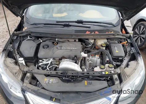 2018 Chevrolet Volt Premier z USA, uszkodzony, nr VIN 1G1RB6S56JU153580